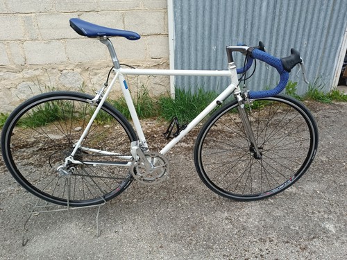 Vélo route vitus campagnolo