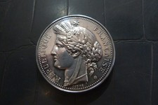 MEDAILLE ARGENT  PRIX de TIR offert par ministre de la guerre 66,5 grs -50mm