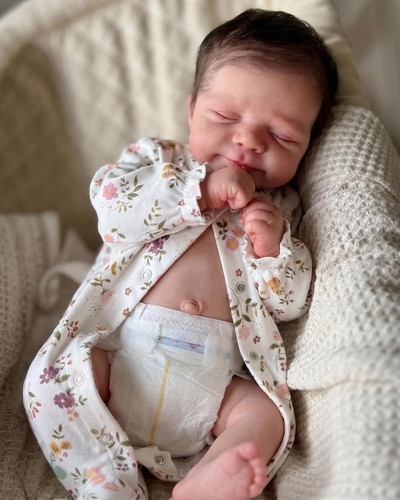 Realistic reborn baby dolls - realistic,