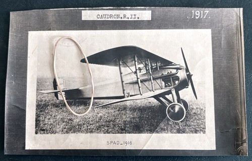 Photographie aviation guerre - .,