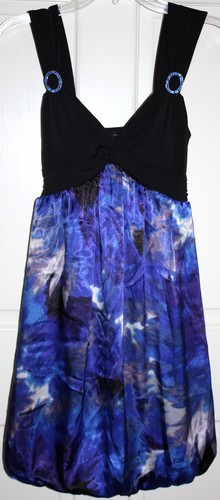 Nwot junior city - junior, triangles