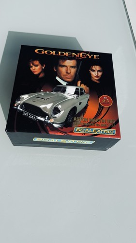 Coffret scalextric aston - coffret,