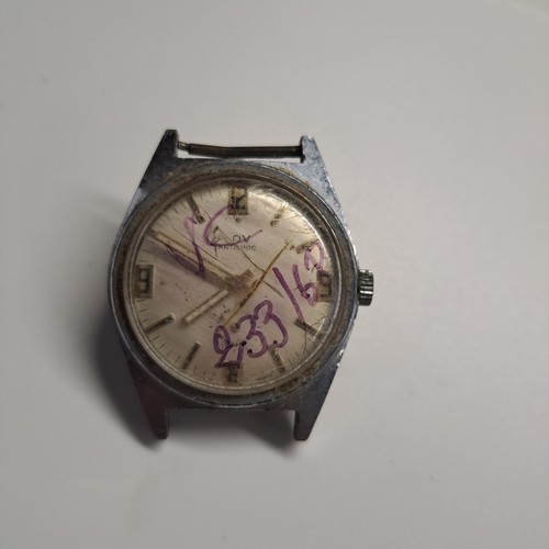VINTAGE MONTRE MÉCANIQUE LOV