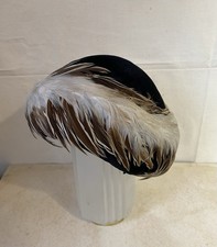 Chapeau Bibi à plumes ancien