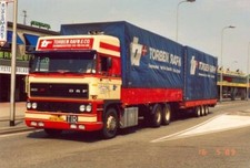 WSI 01-3281 DAF 3600 SPACE CAB