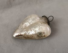 Coeur en verre églomisé boule de pardon ou de Noël mercurisée