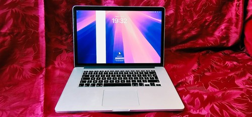 Apple macbook pro - retina, (15"