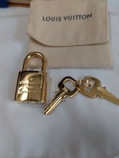 Cadenas LOUIS VUITTON avec 2