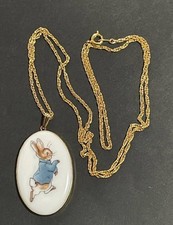 Collier pendentif Beatrix Potter Peter Rabbit Wedgwood Frederick Warne 1983