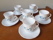 6 Tasses et soucoupes  Arcopal