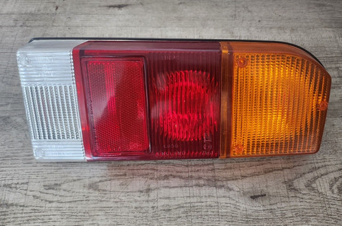 Lucas l856 triumph - lucas,