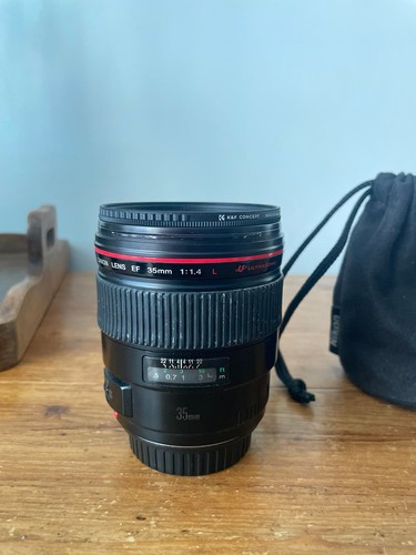 Canon 35mm l - f/1.4, +