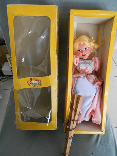 Pelham puppet cinderella - ,