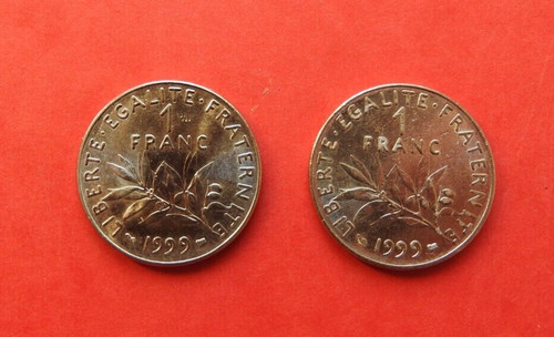 Deux pièces franc - de,