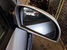 RETROVISEUR DROIT / 184168