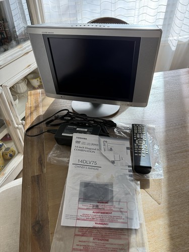 Toshiba lcd dvd - dvd, combo