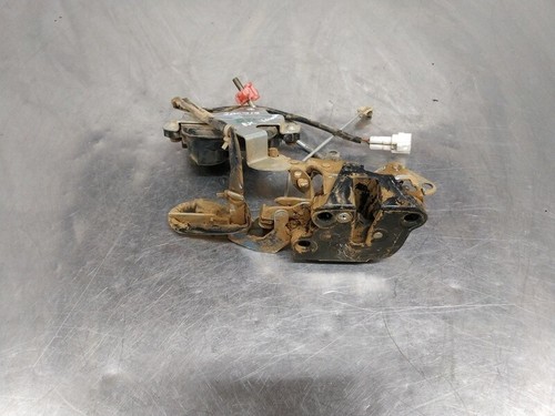 8327066a00 serrure avant droit - 8327066a00,
