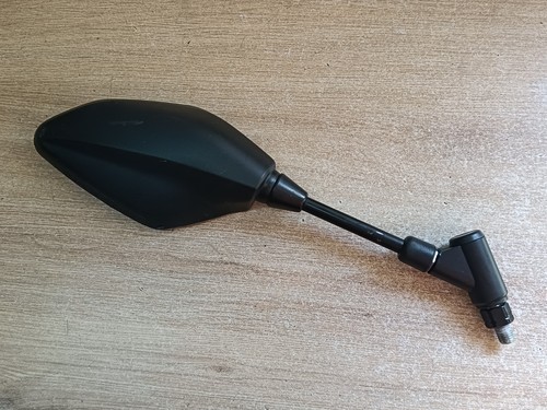 Retroviseur retro droit - un,