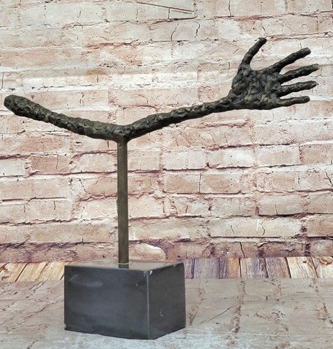 Sculpture statue bronze - sculpture,