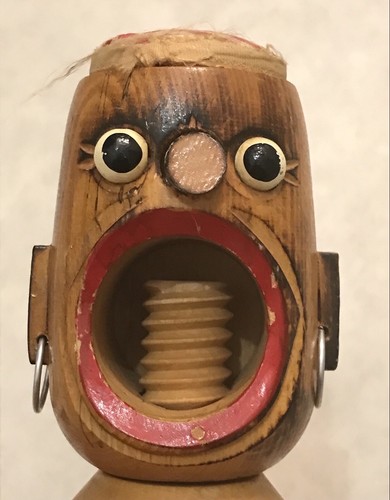 Casse noisette vis - à, bois