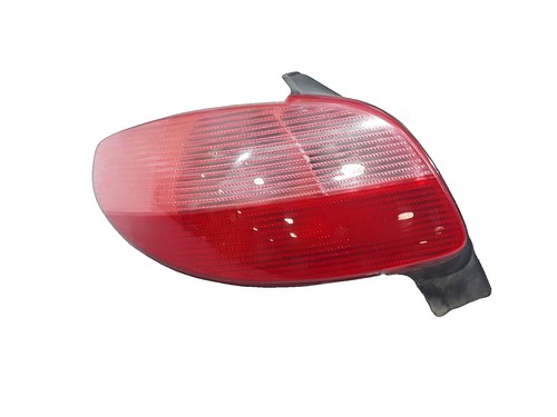 Feu arriere gauche peugeot 206 - arriere,