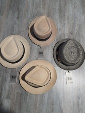 1 lot de 4 chapeaux panama