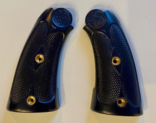 Plaquettes de crosses pour