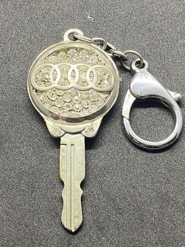 Audi logo clé souvenir - souvenir, charm