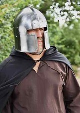 Italien Barbuta Casque