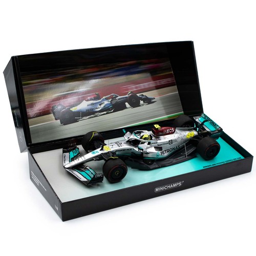 Lewis hamilton mercedes amg - lewis,