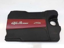 51864750 couvercle moteur pour