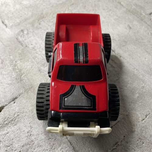 Vintage 4x4 friction tonka red - tonka,