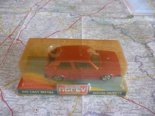 Volkswagen golf rouge ancienne - volkswagen,