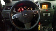 Volant OPEL ZAFIRA B PHASE 1 13261088