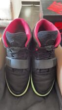 Nike air Yeezy Solar RED 9.5