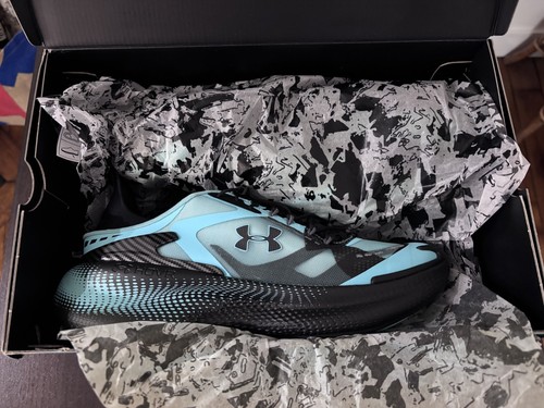 Chaussures under armour - under,