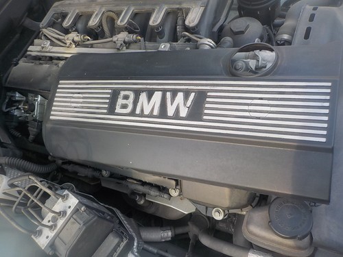 Caches haut moteur bmw - moteur,