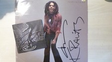 2 Autographes ORIGINAUX SIGNED du Chanteur LENNY KRAVITZ sur LP MX45 + CD
