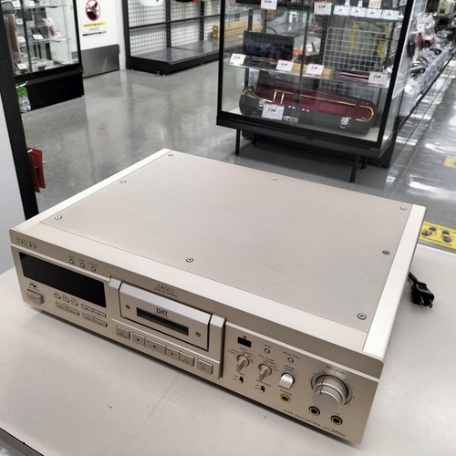 Sony dtc za5es dat deck - sony, es