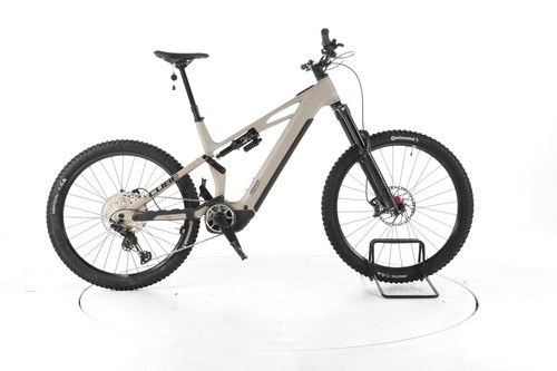 Cube stereo hybrid one77 - cube, hpc