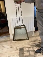 Lustre armature coloris bronze