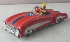 Ancienne voiture de course en