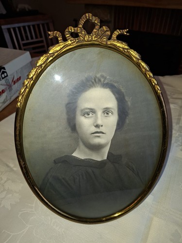 Grand cadre photo ovale - , en