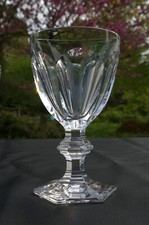 BACCARAT HARCOURT - 1  Verre à Eau en cristal taillé - H 15,7cm