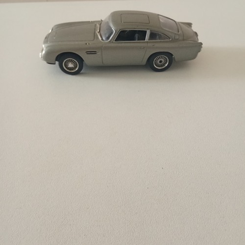 Universal hobbies aston - hobbies, 1/43