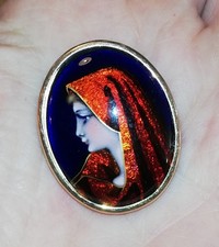 broche La Fabiola en email de