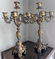 Paire de candélabres aux