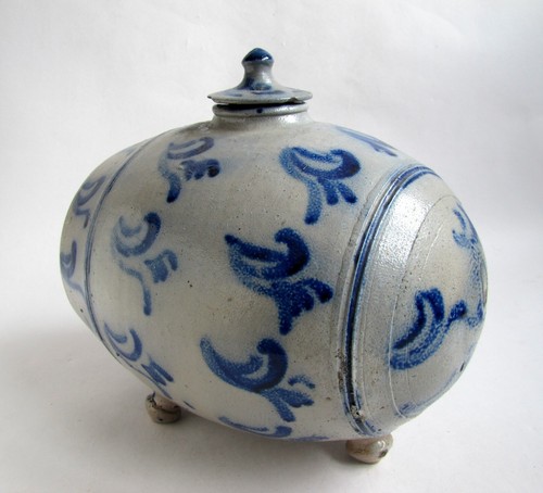 Ancien vinaigrier avec - vinaigrier, bouchon