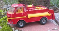 CORGI  QUALITOYS / TURBINE TRUCK CAMION POMPIER