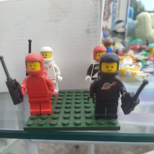 Lego space vintage classic - space,